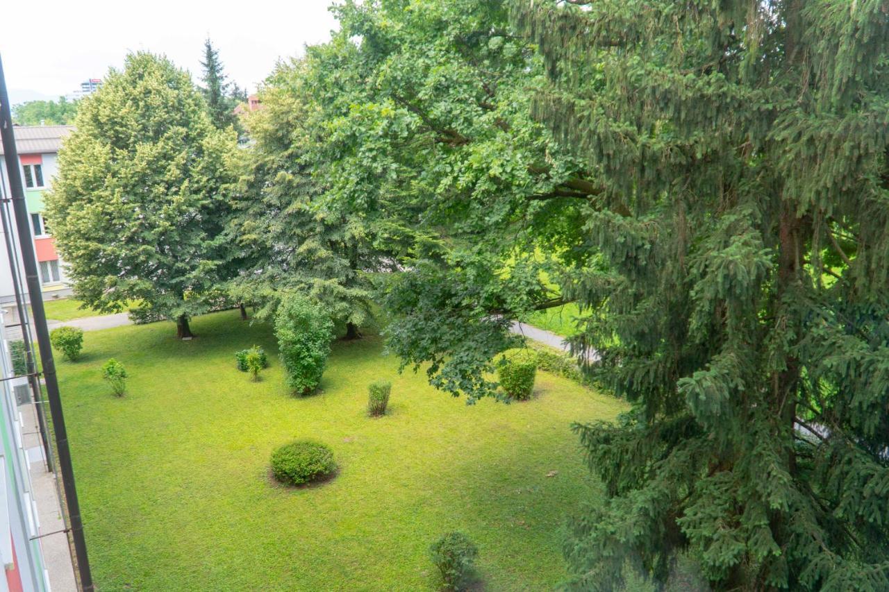 Dijaski Dom Bezigrad Ljubljana Hostel Dış mekan fotoğraf