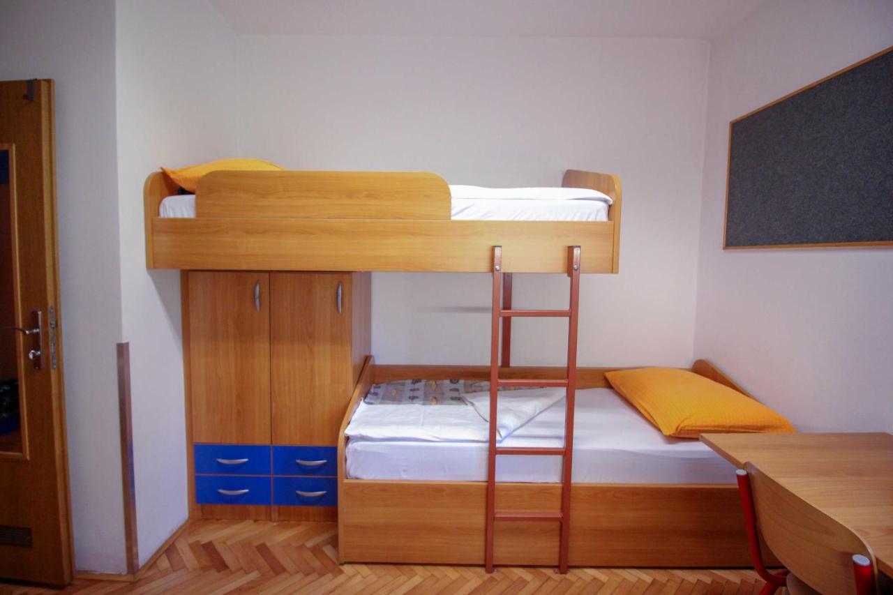 Dijaski Dom Bezigrad Ljubljana Hostel Dış mekan fotoğraf